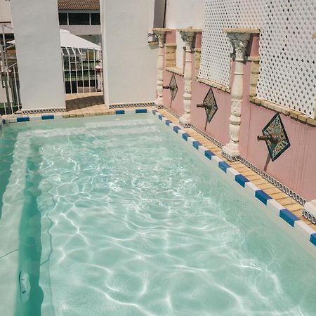 Apartamentos Abreu Suites Sevilla Buitenkant foto
