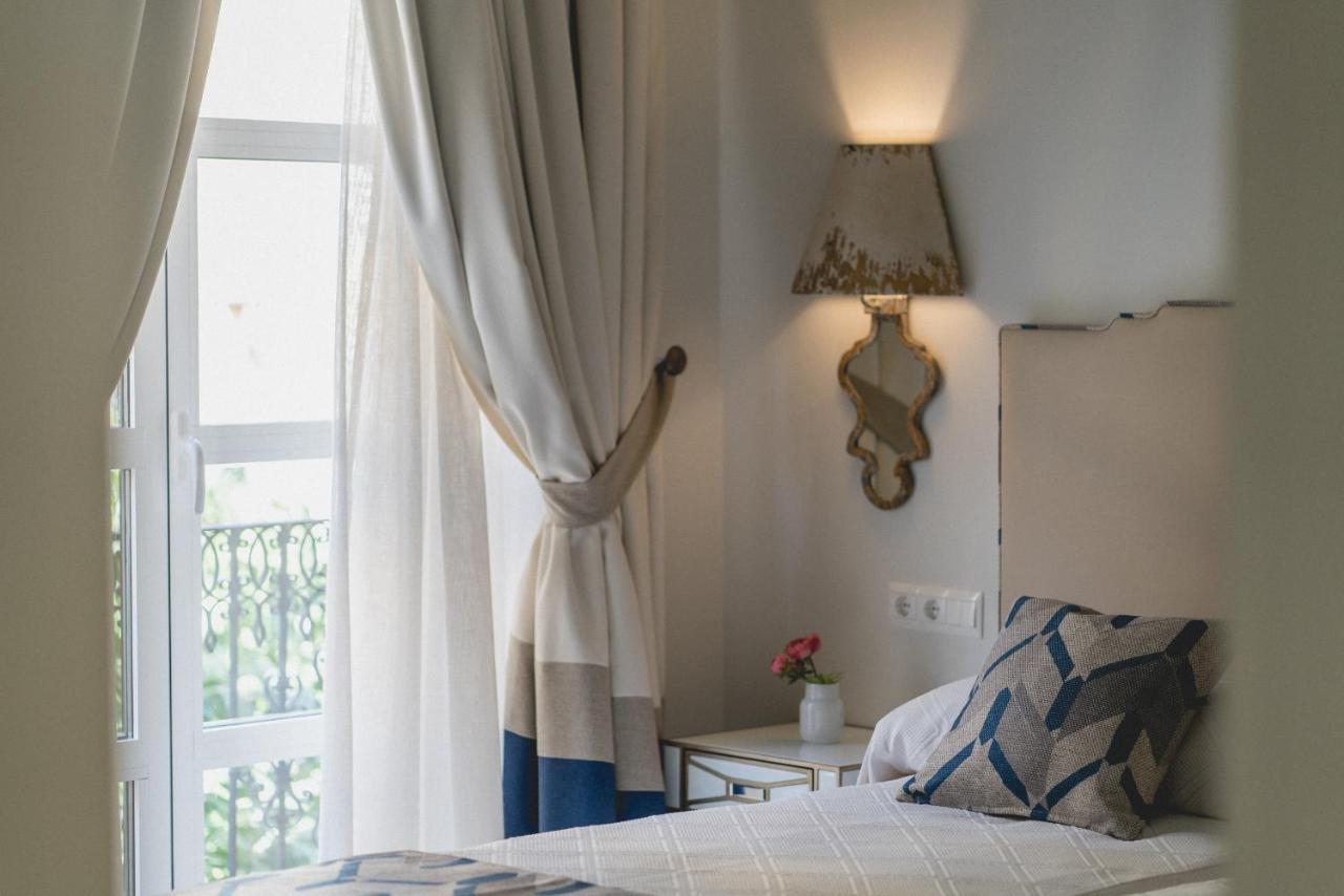 Apartamentos Abreu Suites Sevilla Buitenkant foto