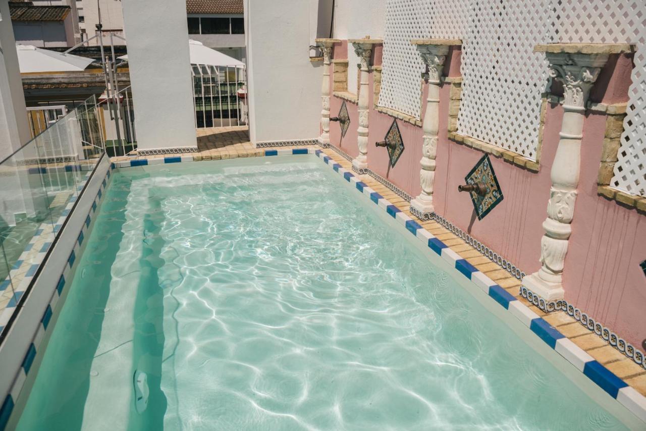Apartamentos Abreu Suites Sevilla Buitenkant foto
