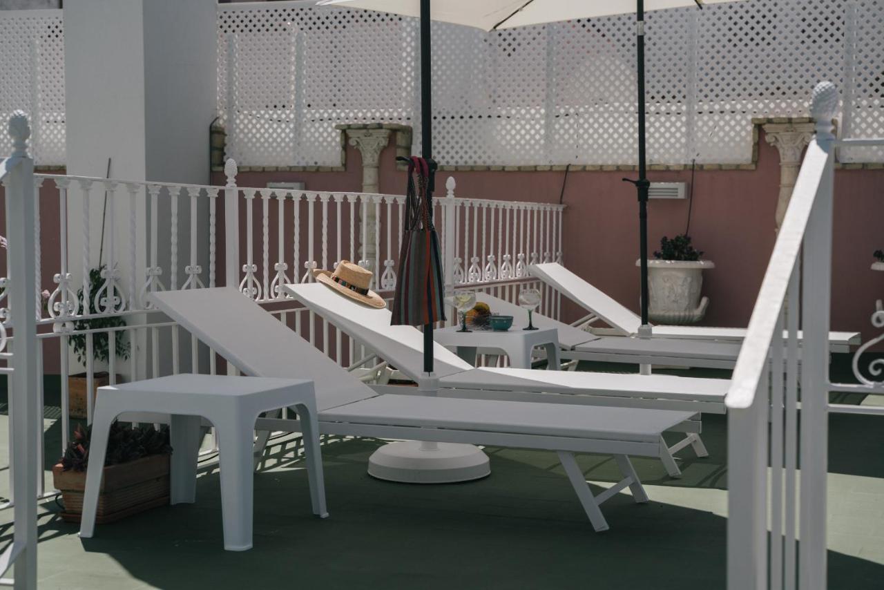 Apartamentos Abreu Suites Sevilla Buitenkant foto
