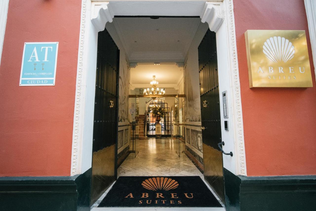 Apartamentos Abreu Suites Sevilla Buitenkant foto
